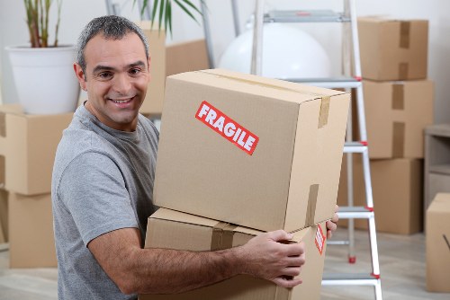 Moving van service for Finchley home relocations